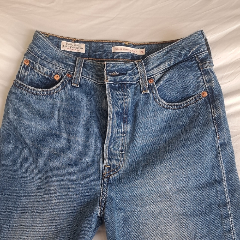 H&M Blue Relaxed Fit Jeans Vintage Style